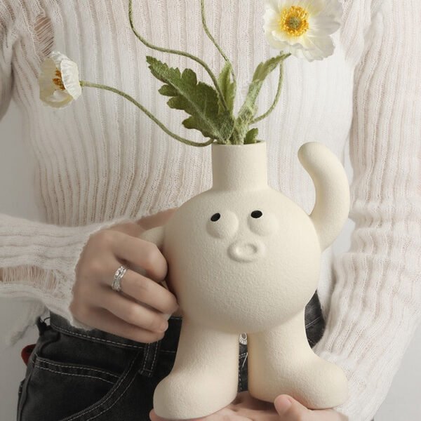 Cute Creamy Big Foot Vase | Yedwo Design