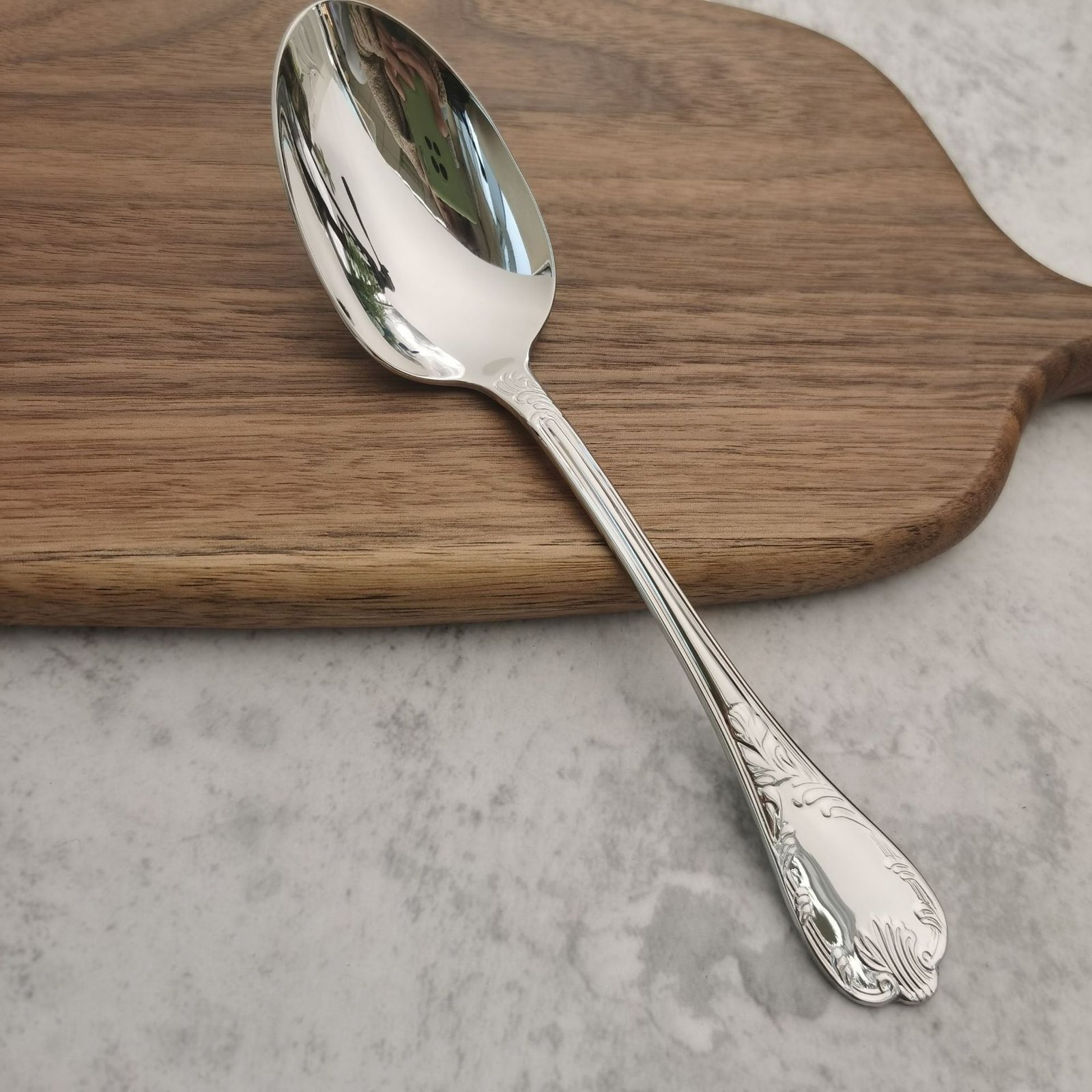 Elegant Vintage Embossed Vine Cutlery Set | Yedwo Design - Image 6