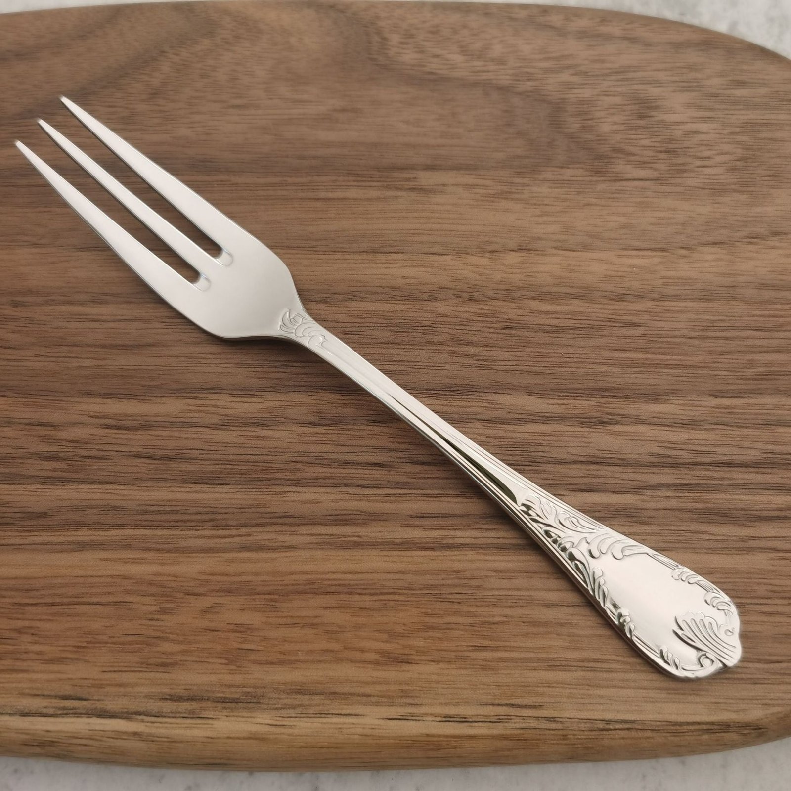 Elegant Vintage Embossed Vine Cutlery Set | Yedwo Design - Image 8
