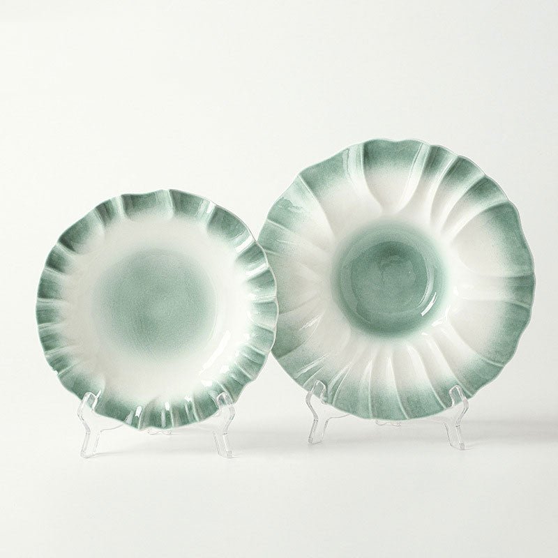 Japanese Vintage Emerald Green Kiln-Glazed Ceramic Dinnerware | Yedwo - Image 4