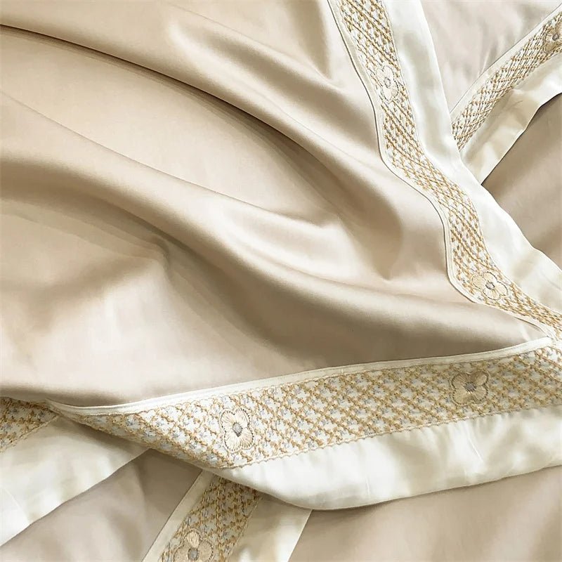 Luxury Gold Embroidery Edge 600TC Egyptian Cotton Duvet Cover Set | Yedwo - Image 21