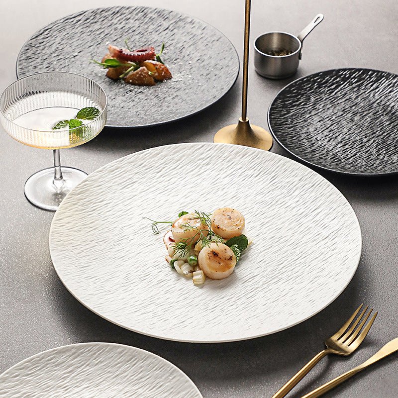 Minimalist Ceramic Round Steak and Pasta Plate | Yedwo Design - Image 2