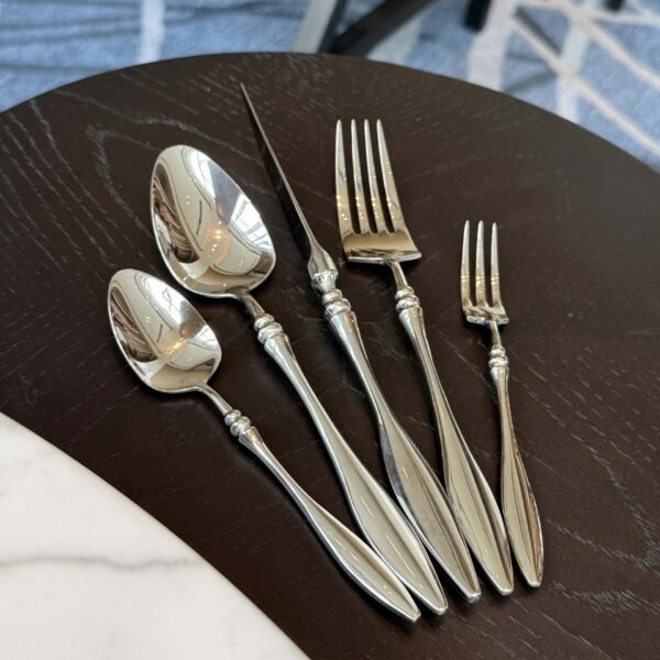 Paris Luxury Cutlery Set | Yedwo